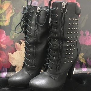 Lace up Booties